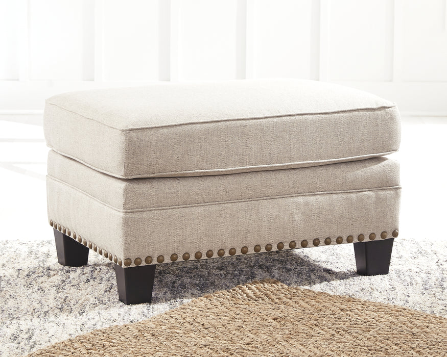 Claredon Benchcraft Ottoman