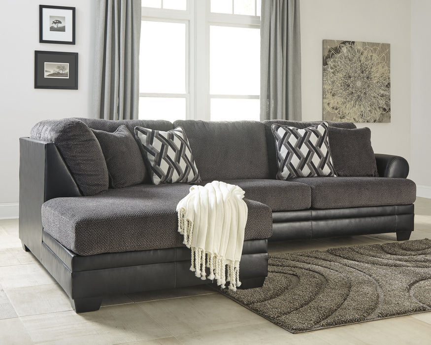 Kumasi Benchcraft 2-Piece Sectional with Chaise