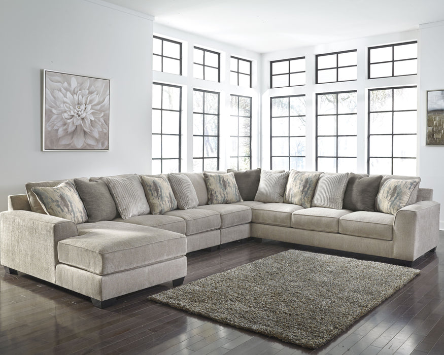 Ardsley Benchcraft 5-Piece Sectional with Chaise