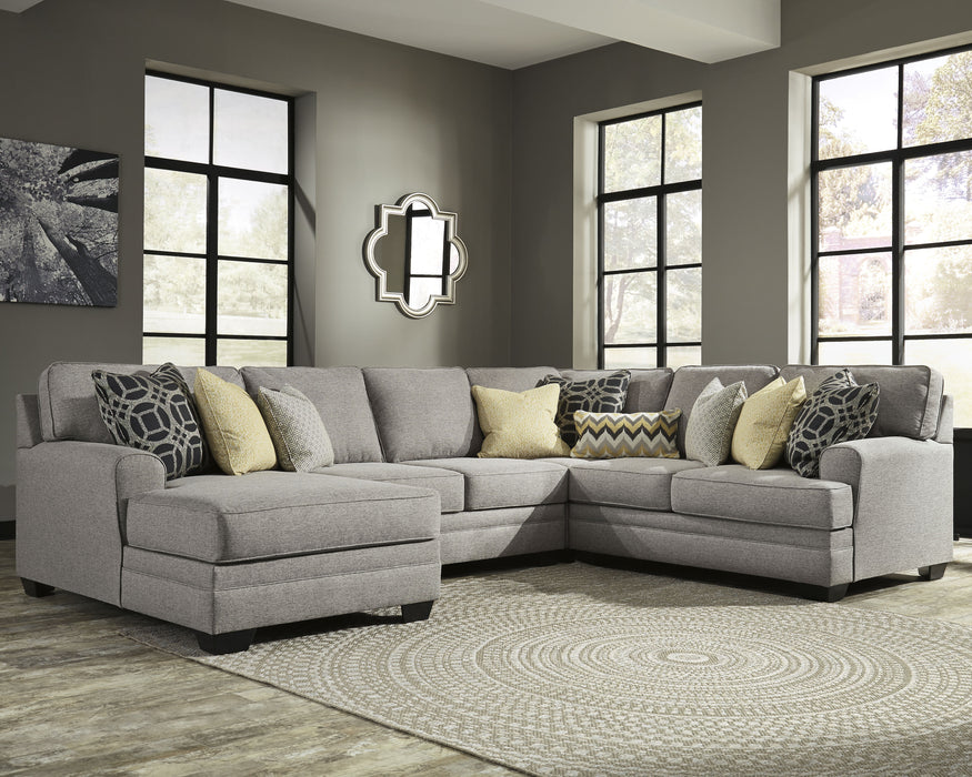 Cresson Benchcraft 4-Piece Sectional with Chaise