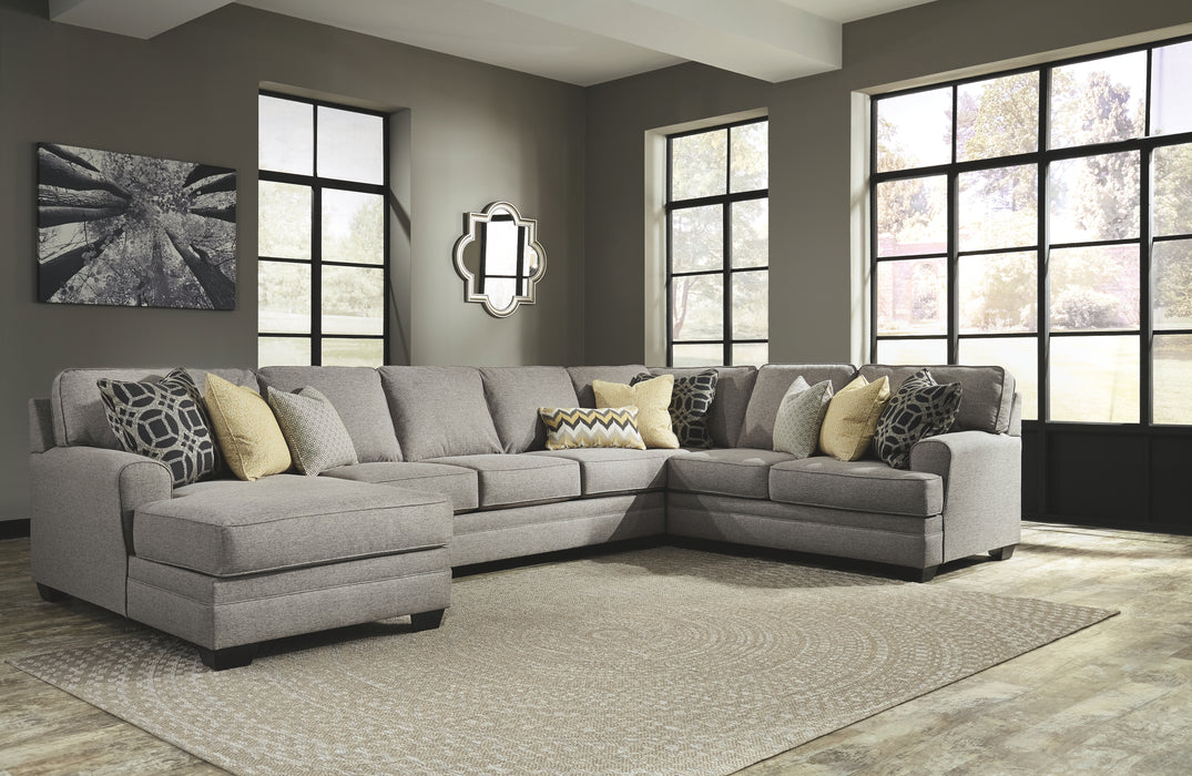 Cresson Benchcraft 4-Piece Sectional with Chaise