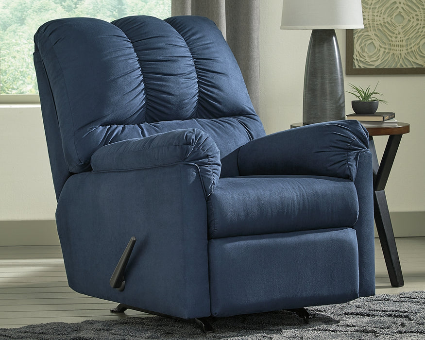 Darcy Signature Design by Ashley Recliner