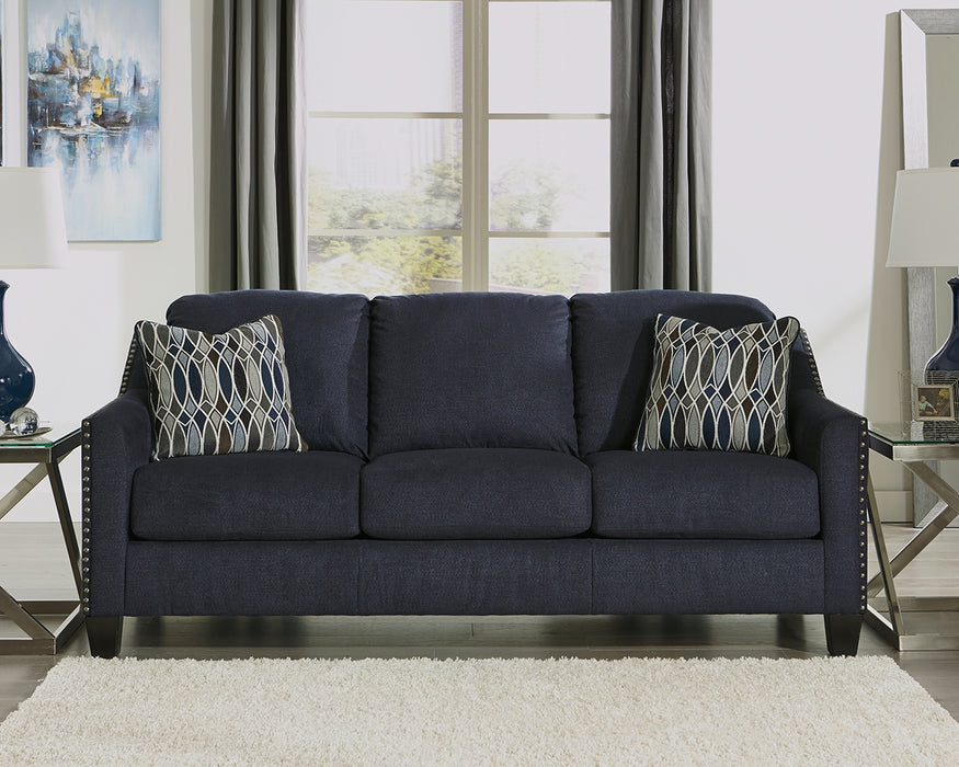 Creeal Heights Benchcraft Sofa