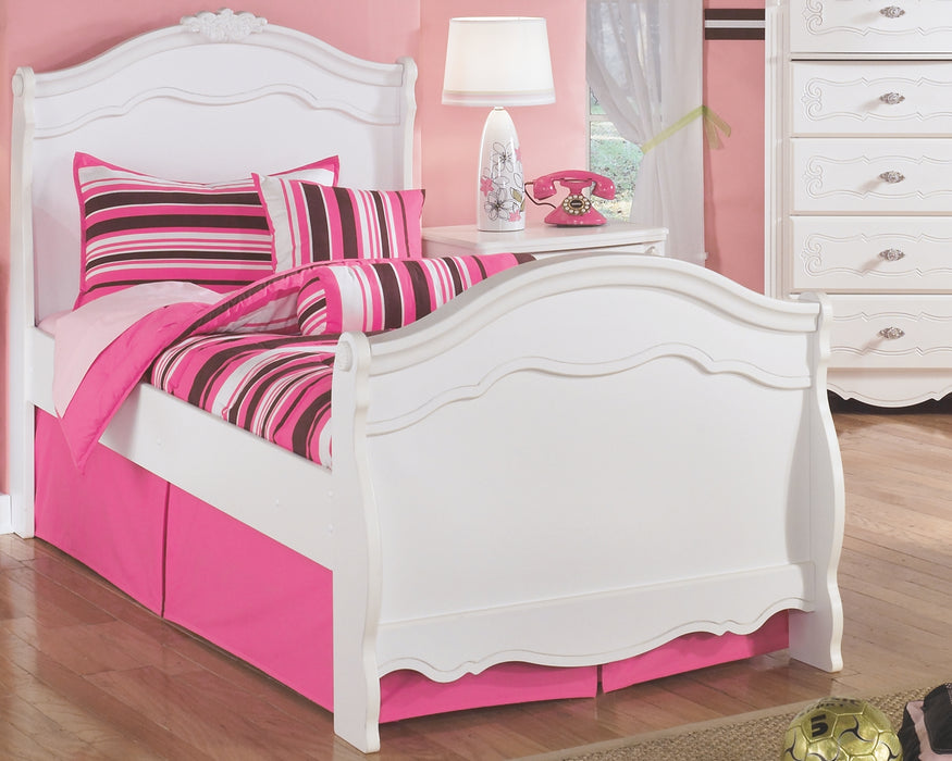 Exquisite Signature Design by Ashley Bed