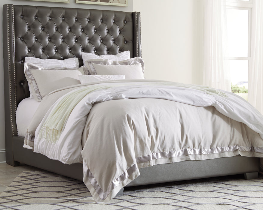 Coralayne Signature Design by Ashley Bed