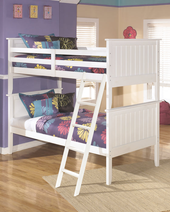 Lulu Signature Design by Ashley Bed