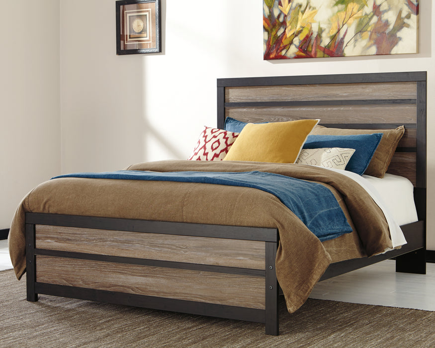 Harlinton Signature Design by Ashley Bed