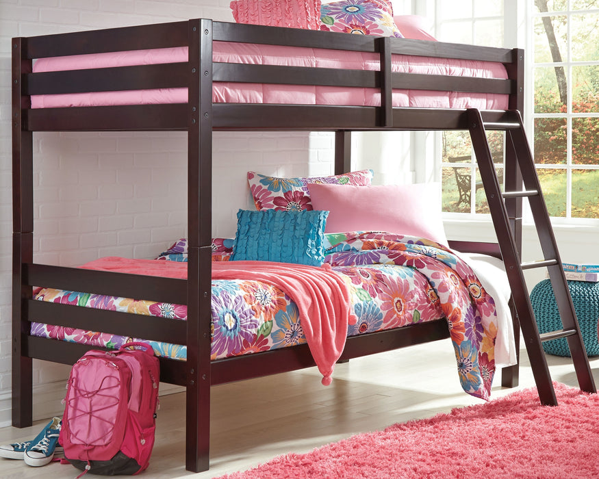 Halanton Signature Design by Ashley Bed