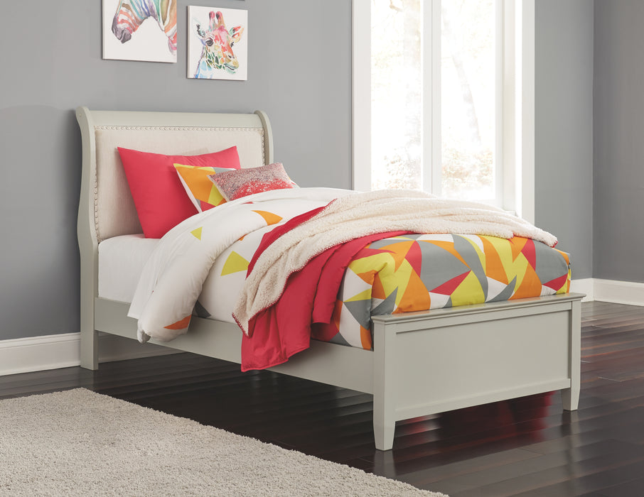 Jorstad Signature Design by Ashley Bed