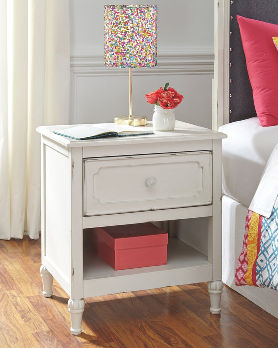 Faelene Signature Design by Ashley Nightstand