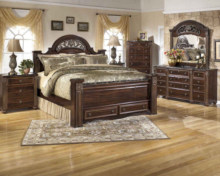 Gabriela Signature Design 5-Piece Bedroom Set with 2 Storage Drawers