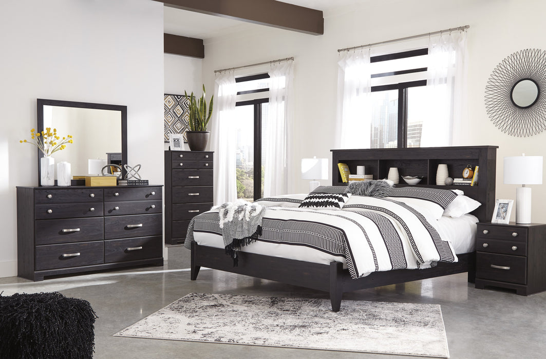 Reylow Signature Design 5-Piece Bedroom Set