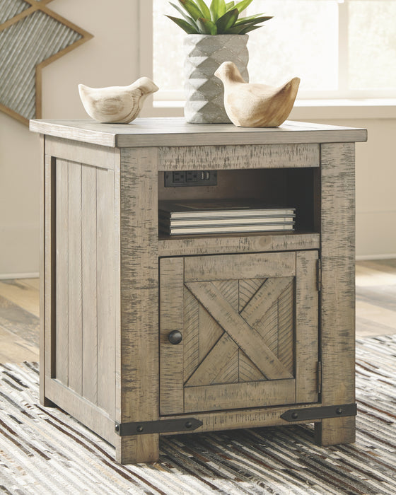 Aldwin Signature Design by Ashley End Table