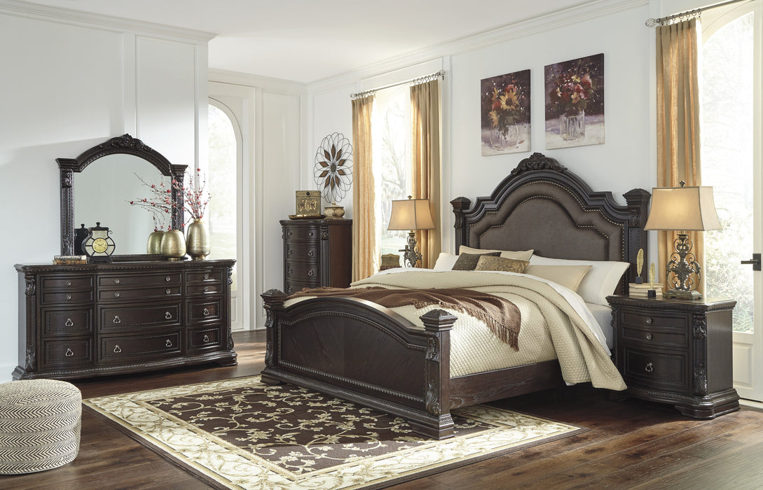 Wellsbrook Signature Design 5-Piece Bedroom Set